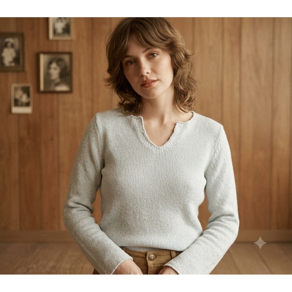 Vintage Abercrombie & Fitch Sweater Womens Large Light Blue Merino Wool Blend